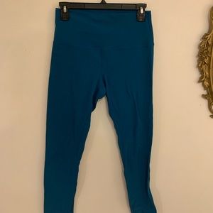 Teal Lululemon leggings, size 8, full length